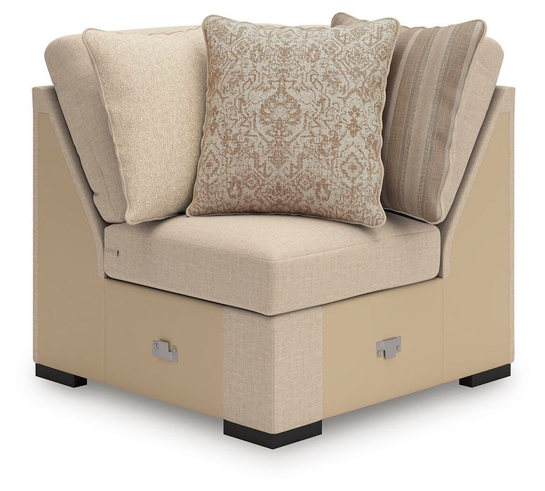 LadyMae Sectional